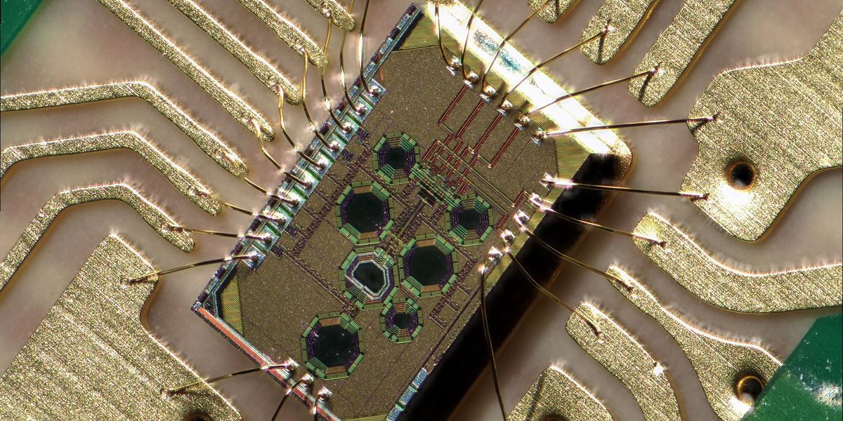 Wi-Fi receiver chip enduring extreme radiation test for nuclear reactor use