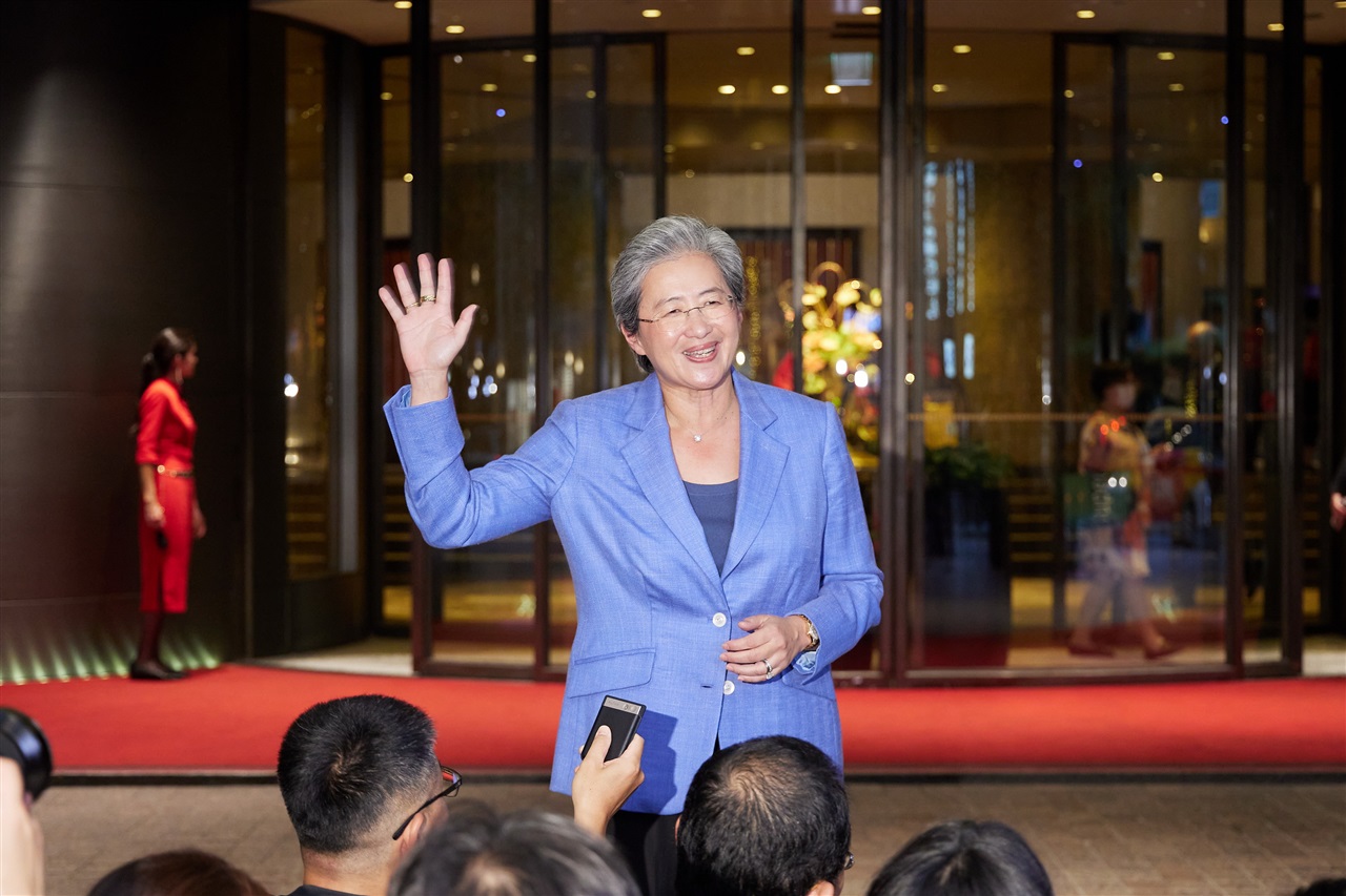 AMD CEO Meets TSMC; $10B+ Taiwan AI Investment Unveiled