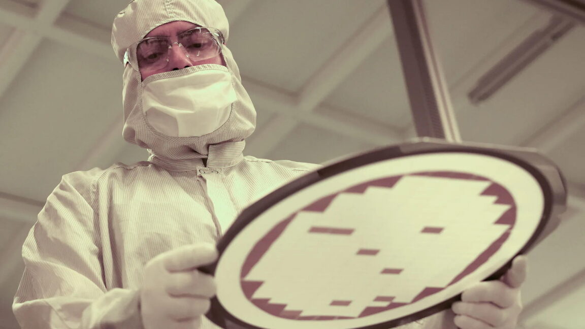 Intel's Rio Rancho Fab 9 facility in New Mexico, revived for advanced chip packaging production