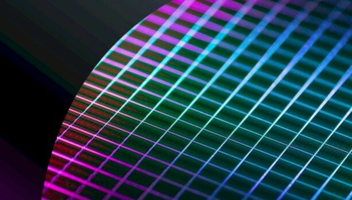 Micron revenue chart exploding on DRAM and AI demand graph